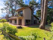 Casa 4 Ambientes en Venta en Valeria Del Mar