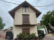 Casa 4 ambientes en venta Quilmes Oeste