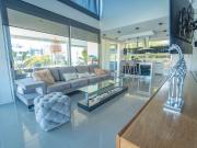 CASA 4 AMBIENTES FONDO A LAGUNA Y PLAYA