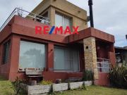 CASA 4 AMBIENTES. OSTENDE 3 CUADRAS DEL MAR