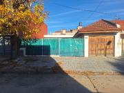 CASA 4 AMBIENTES QUILMES OESTE