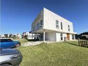 Casa 4 ambientes Tierras del Mar