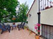 CASA 4 AMBIENTES VENTA CON PATIO y 2 TERRAZAS