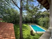 Casa 4 ambientes venta con pileta El Aromo Loma Verde...