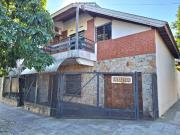 CASA 4 AMBIENTES VENTA LOMAS DE ZAMORA 2 FAMILIAS