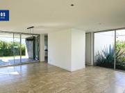 Casa 4 ambientes Venta Los Troncos