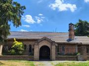 CASA 4 AMBIENTES VENTA VILLA UDAONDO JARDIN GARAGE