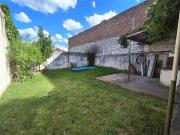 CASA 4 AMBIENTES VILLA LUZURIAGA VENTA FONDO PARRI