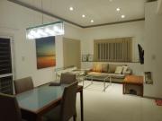 Casa 4 domitorios en 2 plantas con patio y pileta Villa...