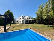 CASA 4 DORM MAS SUBTERRÁNEO, CHAMISERO DUNALASTAIR Y LINCOLN