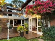 Casa 4 dormitÃ³rios Ã venda Medianeira Porto Alegre/RS