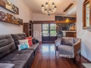 Casa, 4 dormitórios, 260 m², em Jardim Sabará