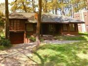 CASA 4 DORMITORIOS 3 BAÑOS
