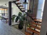 CASA 4 DORMITORIOS 4 BAÑOS Y PILETA EN DOCTA