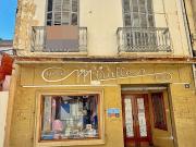 Casa 4 dormitorios 697 m2