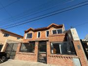 CASA 4 DORMITORIOS BARRIO PUEYRREDON