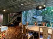 Casa 4 dormitorios con patio y pileta en Echesortu