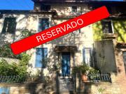 Casa 4 dormitorios con patio y quincho en Barrio Rawson...