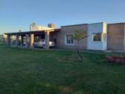 Casa 4 Dormitorios con Pileta en Roldan