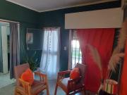 CASA 4 DORMITORIOS EN VENTA PATIO QUINCHO COCHERA