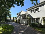 Casa 4 dormitorios venta en Country Grand Bell 1