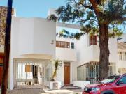 CASA 4 DORMITORIOS VENTA LA PLATA JARDIN AP BANCO