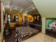 CASA 4 DOTMITÓRIOS 5 VAGAS À VENDA EM CONDOMÍNIO NO...