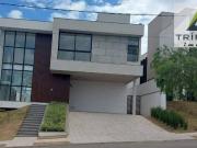 Casa 4 quartos de alto padrão com piscina e área gourmet...