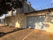Casa 4 quartos no Setor Jardim América