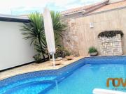 Casa 4 quartos,piscina,varanda gourmet,quintal
