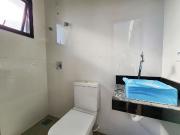 Casa 4 quartos suítes pra aluguel em condomínio fechado...