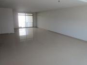 CASA 4 RECAMARAS, ESTUDIO, SALA DE TV, SALON JUEGOS, JARDÍN