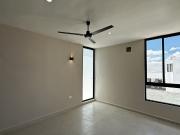 Casa 4 recámaras| Una recámara en planta baja