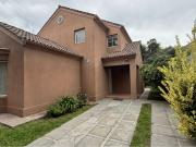 Casa 4D 2B en Quilicura Valle Lo Campino