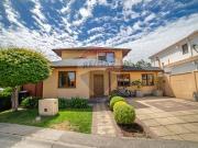 Casa 4D con piscina en El Sendero de La Hacienda
