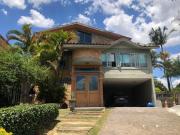 Casa com 4 dormitórios à venda, 590 m² por R$...