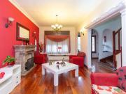 CASA 5 AMB. GARAGE 2 AUTOS PISCINA TERRAZA