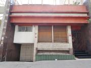 CASA 5 AMBIENTES COCHERA DEPENDENCIA PATIO TERRAZA