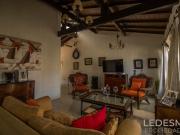 CASA 5 AMBIENTES CON GARAGE SOBRE LOTE DE TERRENO 395M2...