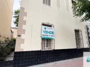 Casa 5 ambientes con patio y balcón terraza, Liniers