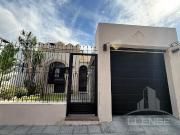 Casa 5 ambientes con pileta en venta y en alquiler...