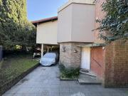 Casa 5 ambientes con piscina Casa 5 ambientes con piscina