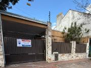 Casa 5 ambientes en venta en ezpeleta, quilmes