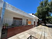Casa 5 Ambientes en Venta en Villa Adelina