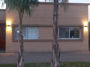 Casa 5 ambientes Venta Los Troncos + Pileta