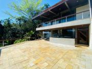 CASA 5 DORM, 3 SUÍTES, 5 VAGAS TONINHAS UBATUBA/SP