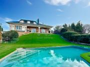 Casa 5 dormitorios 510 m2