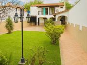 CASA 5 DORMITORIOS CIUDAD JARDIN QUINCHO