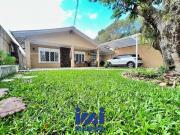 Casa 5 dormitórios em Pontal do Sul com piscina