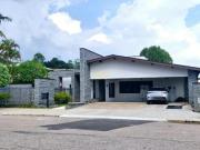 Casa 5 Quartos com 4 Suítes e 400m² Medeiros